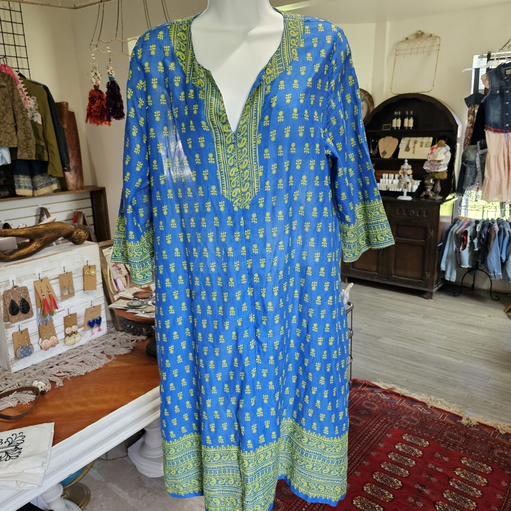 Charter Club Intimates Robe/Tunic Size Large  Blue and green Paisley design
